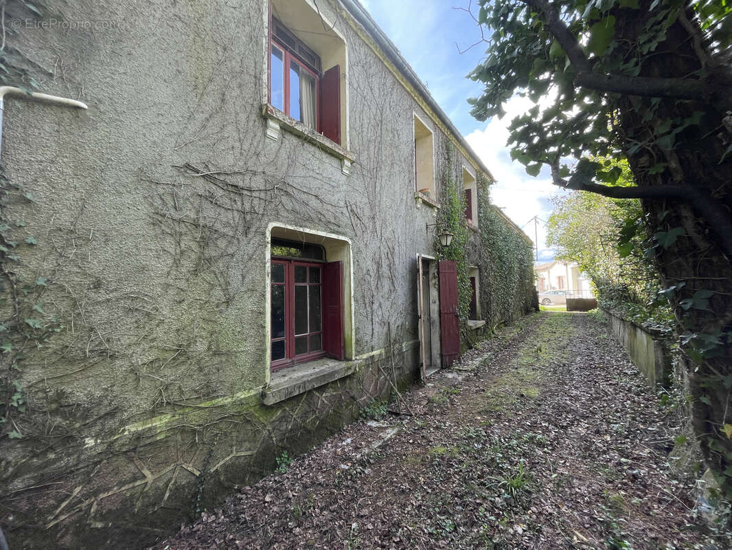 Maison à CASTELJALOUX