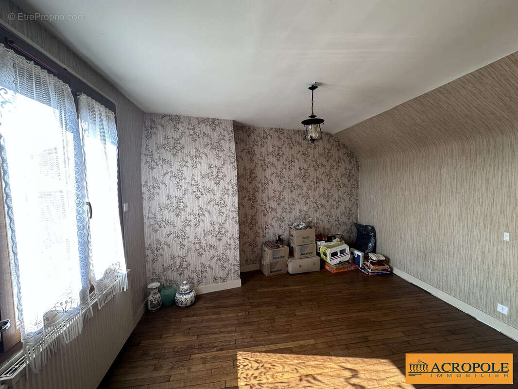 Maison 101 m² à Gien  - photo 4