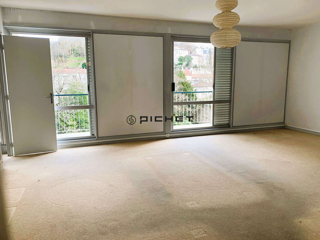 Appartement à ANGOULEME