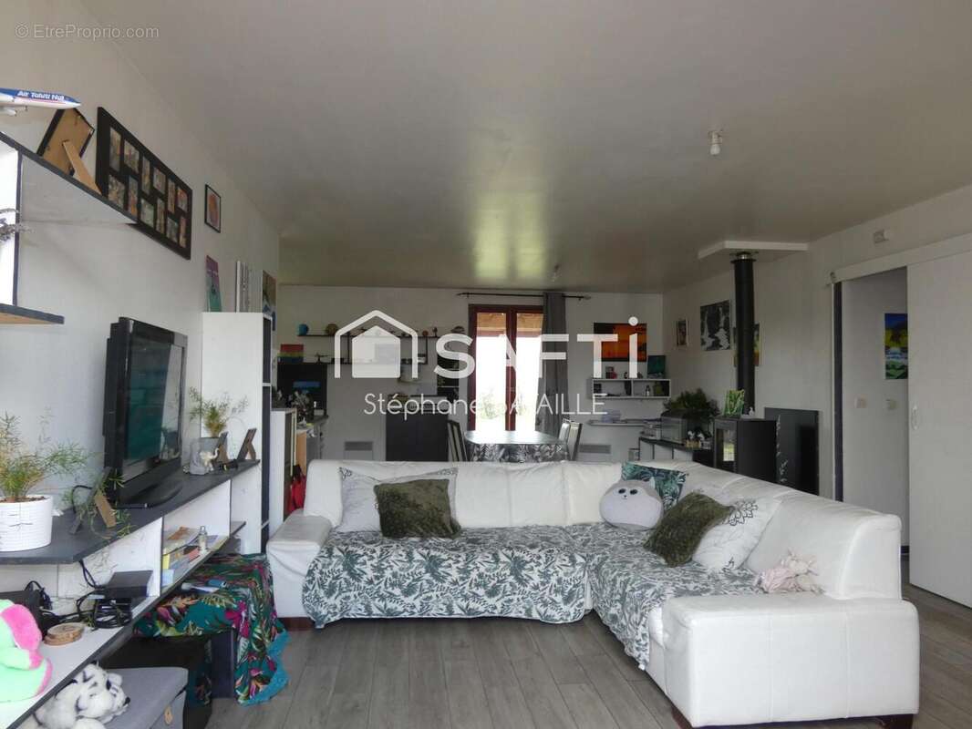 Photo 2 - Maison à CISSE