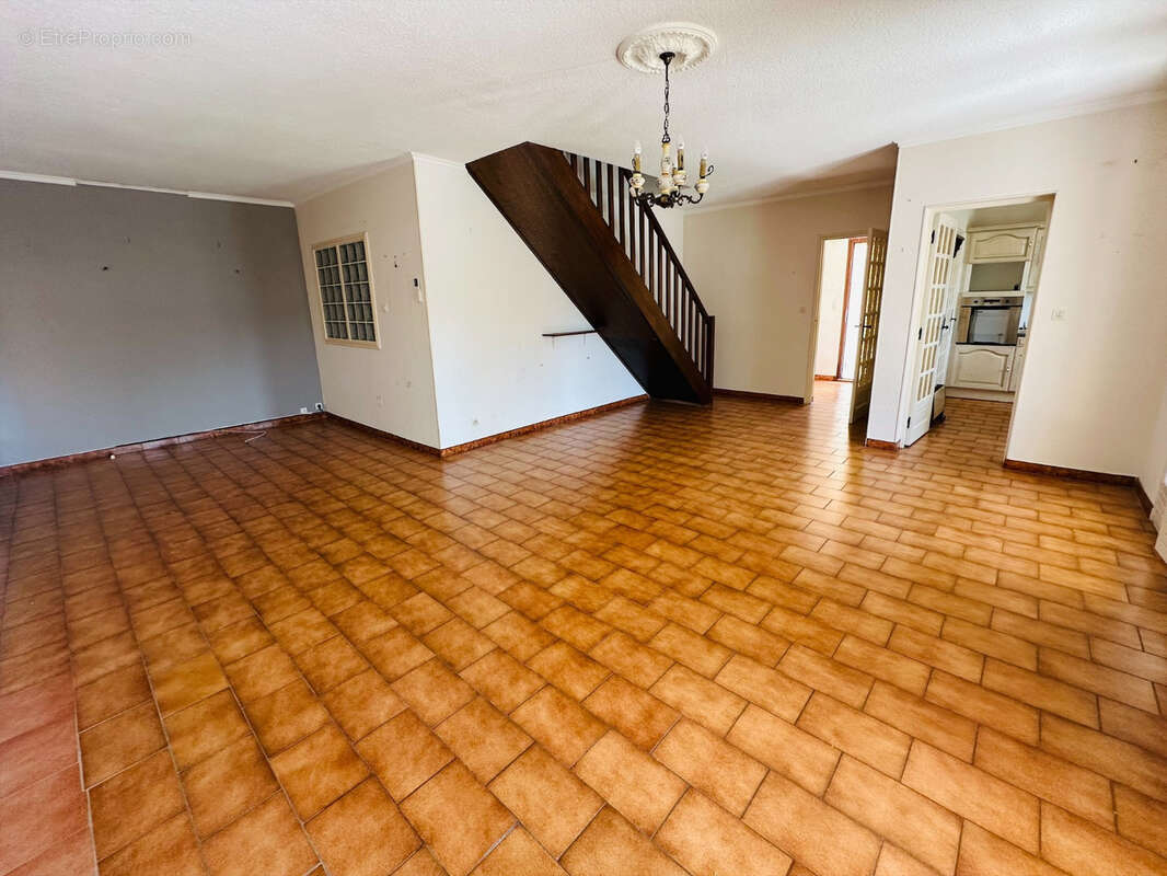 Maison à AIGUES-MORTES