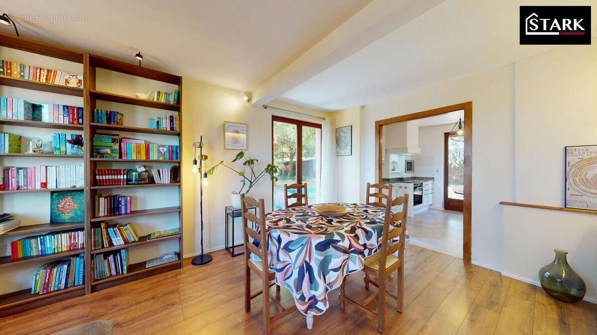 Maison 6 pièces 121 m² à vendre à Dambenois (25600) - photo 5