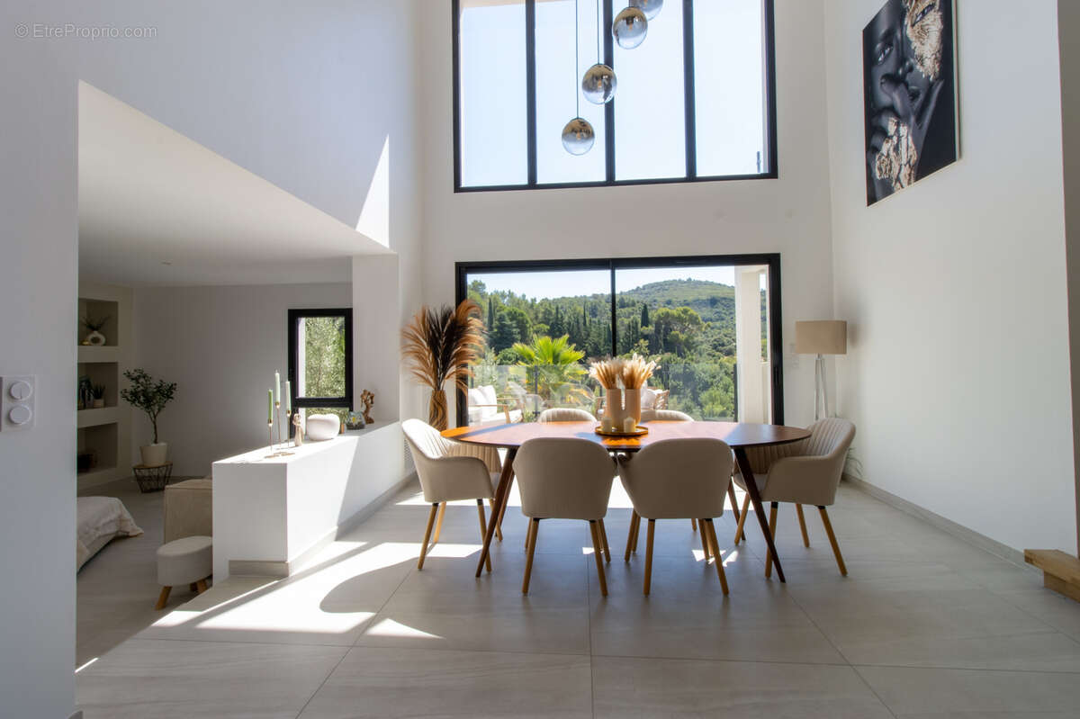 Maison à VILLENEUVETTE