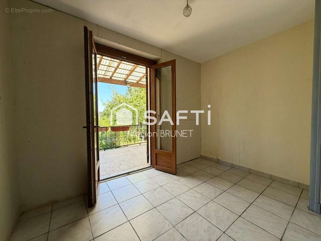 Maison 90 m² à Saint-Just-En-Chaussee  - photo 5