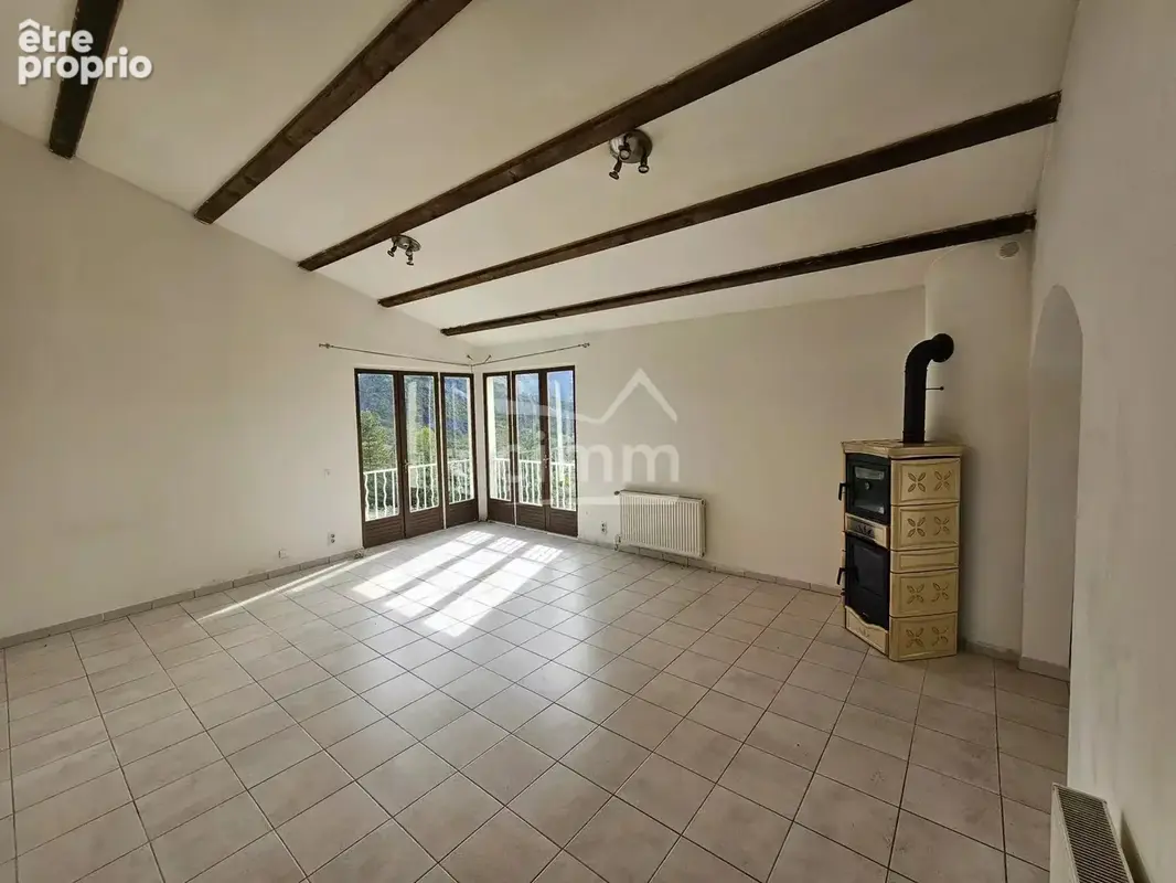 Maison T4 avec dépendance - photo 6