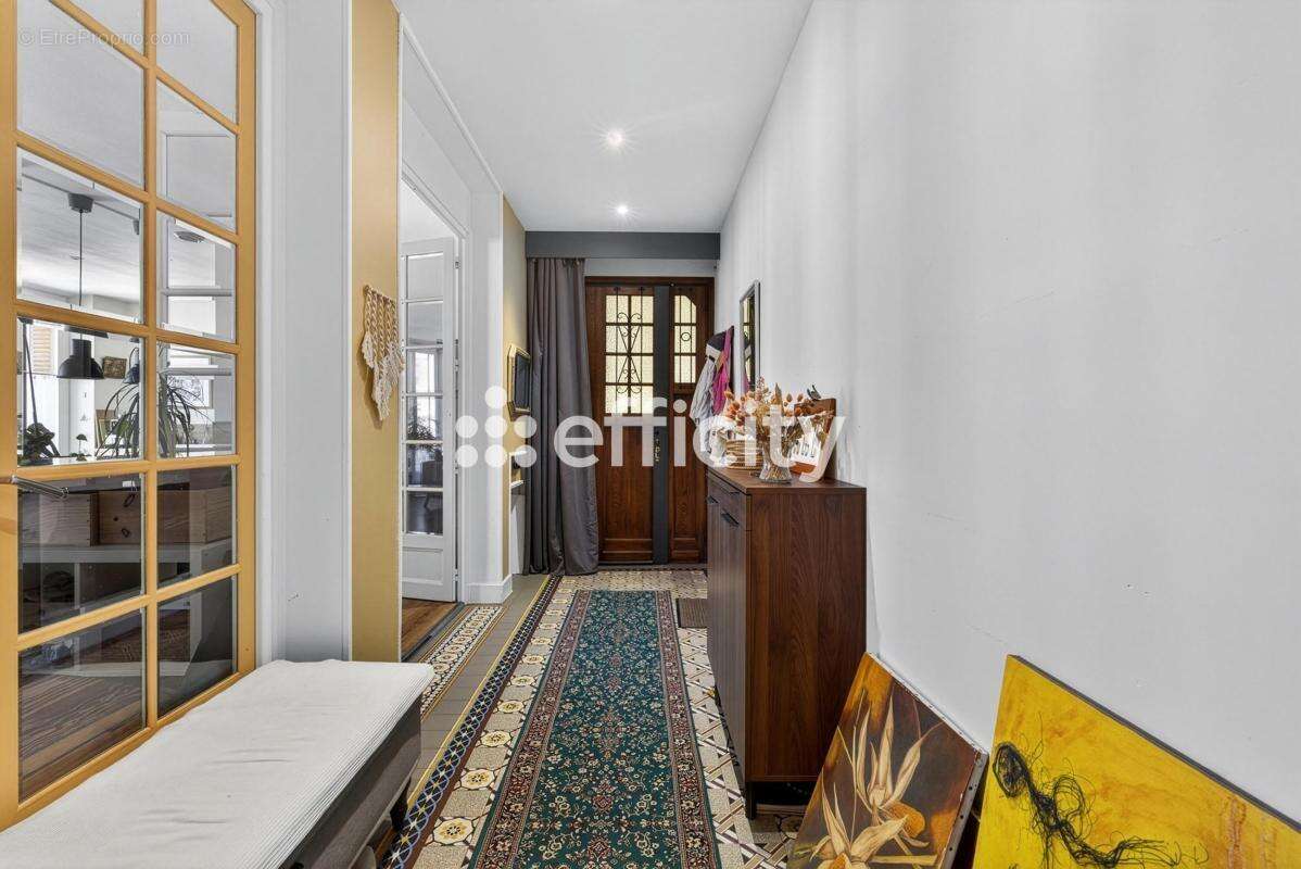Appartement à AIX-LES-BAINS