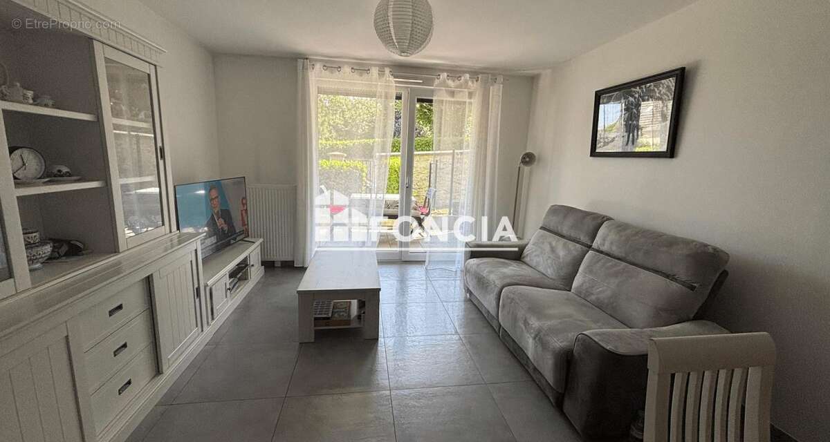 Appartement à COMBS-LA-VILLE