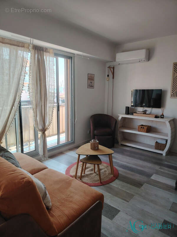 Appartement à HYERES