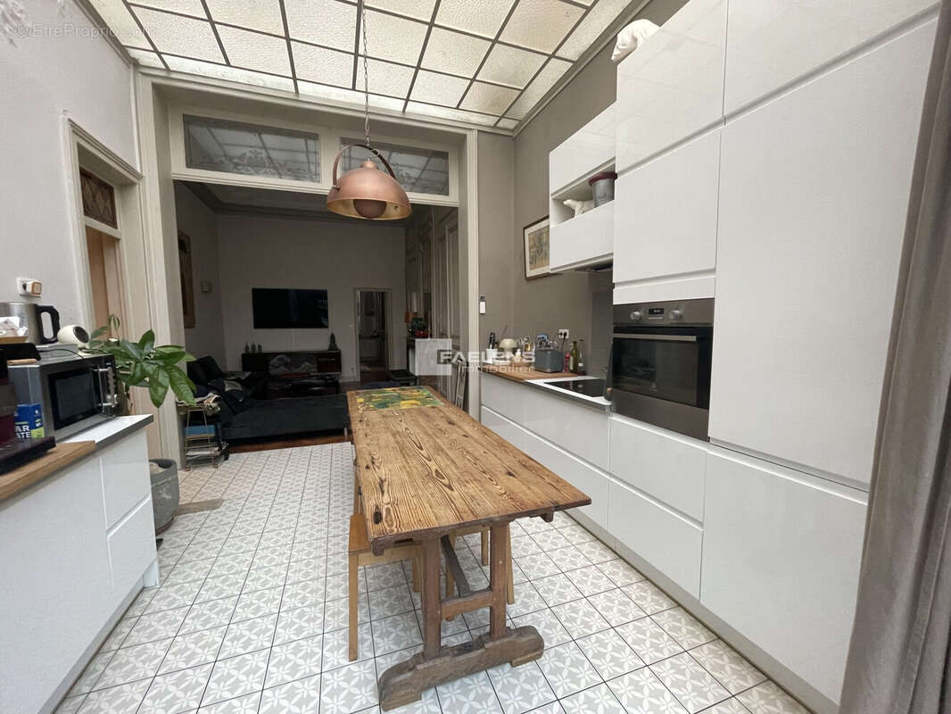 Appartement 78 m² à Lille  - photo 9