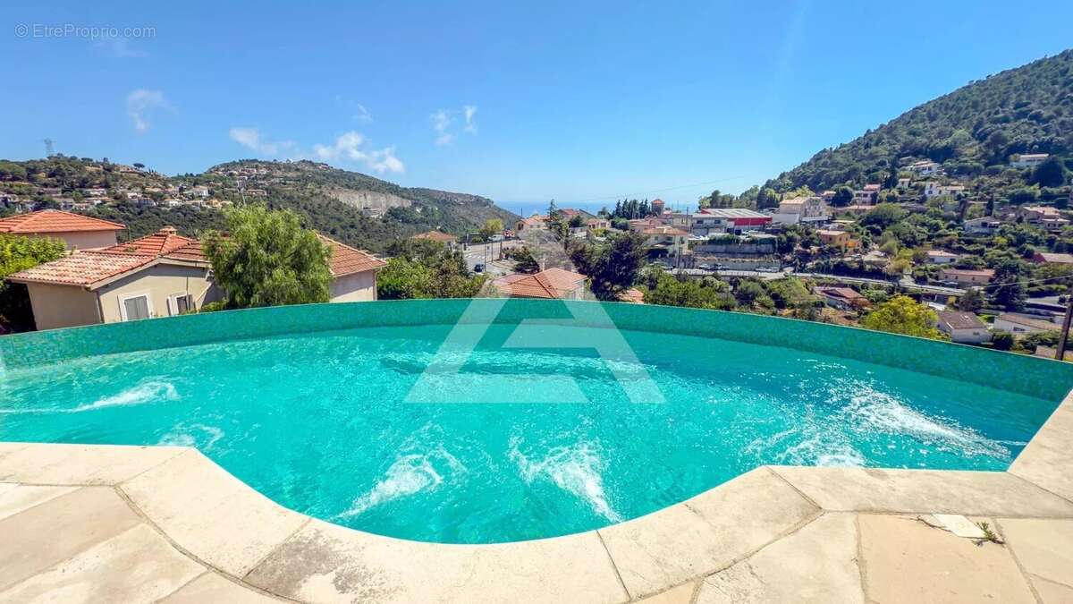Maison d'exception - la turbie - vue mer et piscine - photo 2
