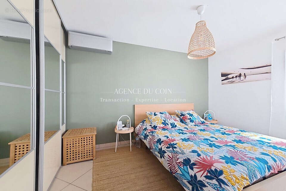 Maison à LE MUY