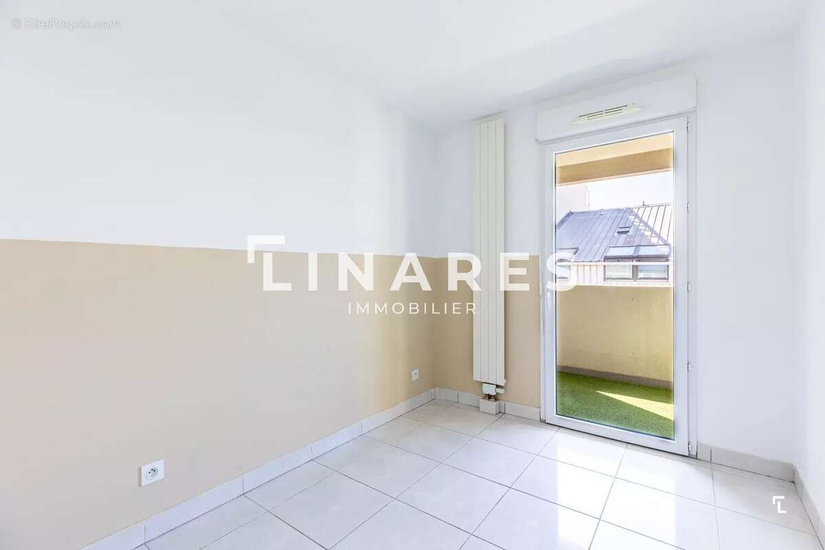 PRUNEL - Appartement T3 de 62m² - Terrasse - 13005 BAILLE - photo 8