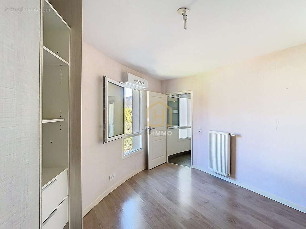 Appartement à GIERES