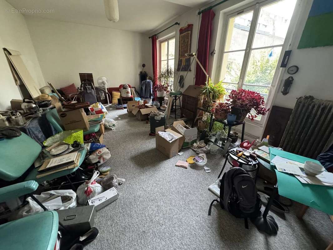 Appartement à PARIS-19E