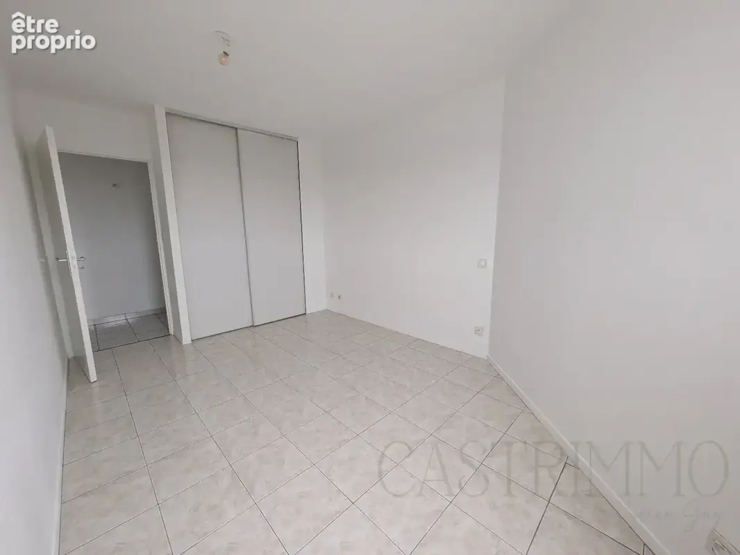 Appartement T4 Dernier étage climatisé  Montpellier Millénaire - photo 8