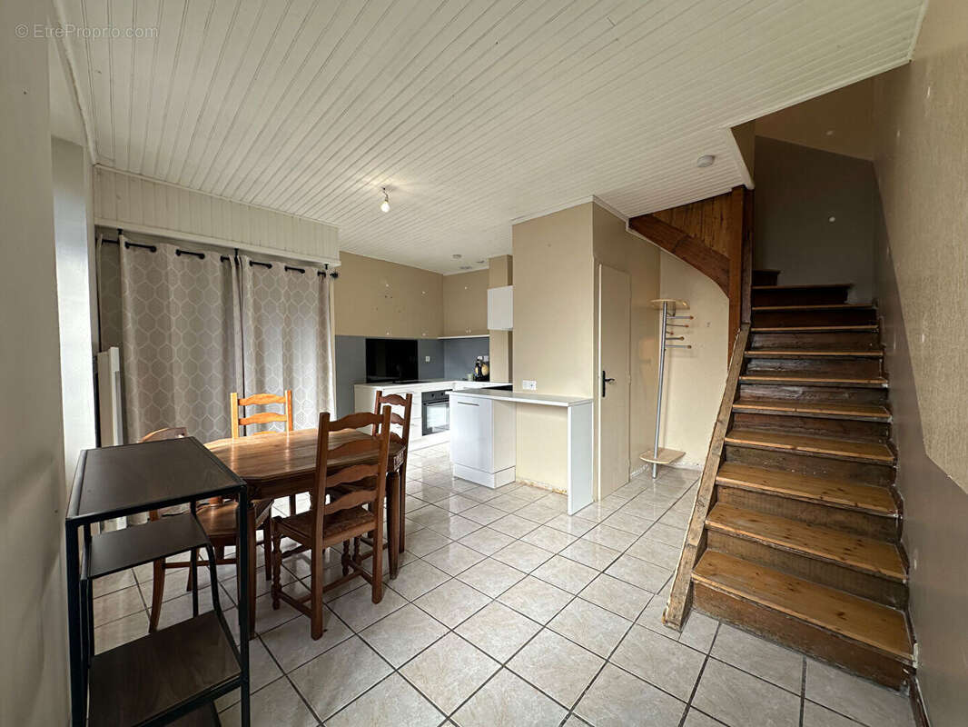 Maison de village à Serrières - photo 3