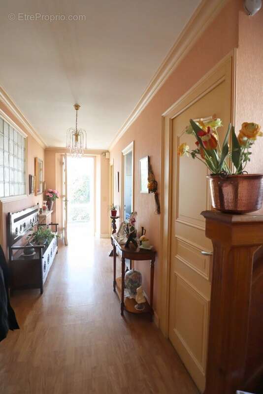 Maison à CARHAIX-PLOUGUER