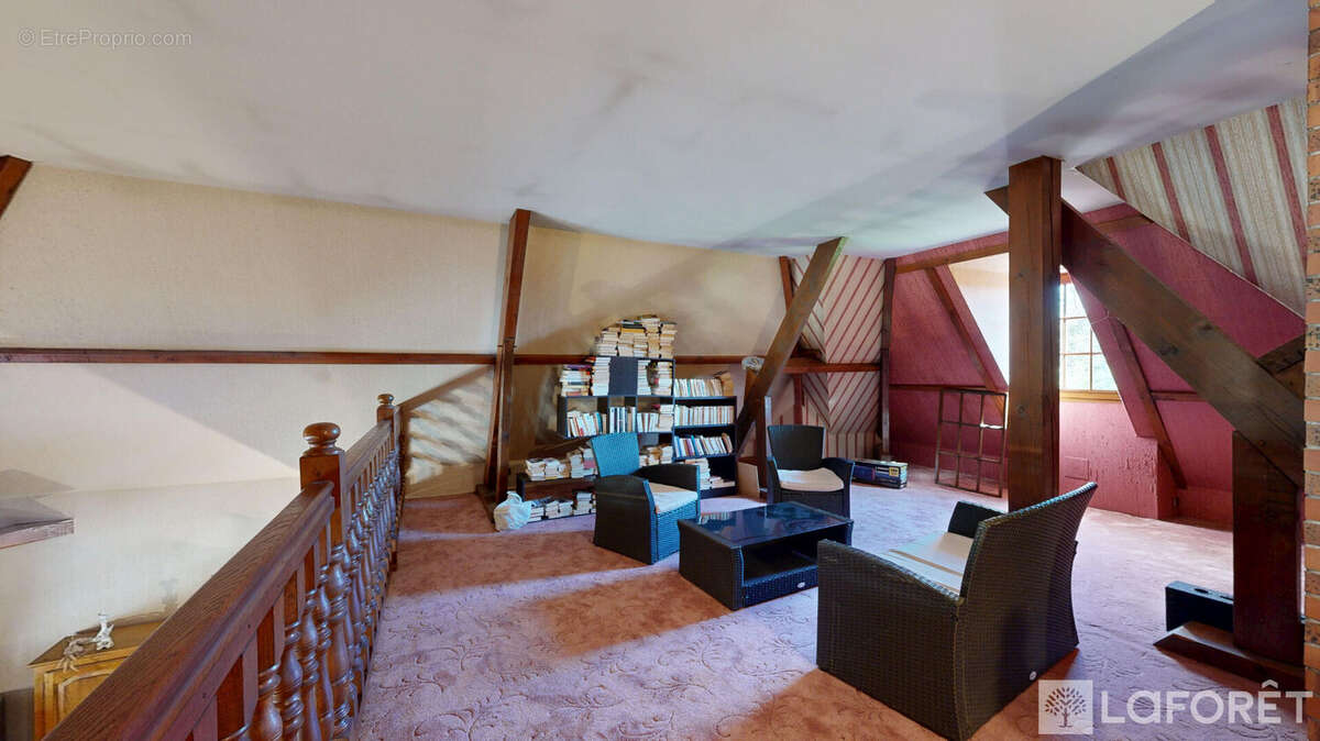 Maison à TOULON-SUR-ALLIER