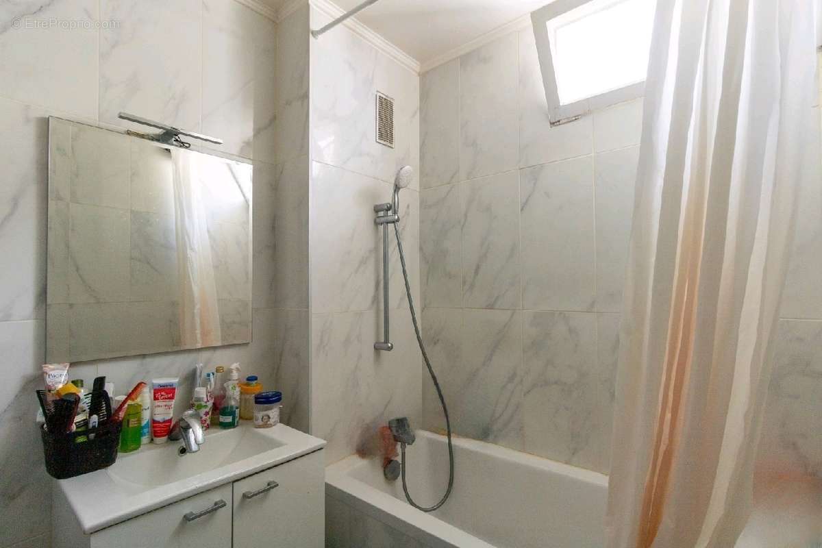 Appartement à LIVRY-GARGAN