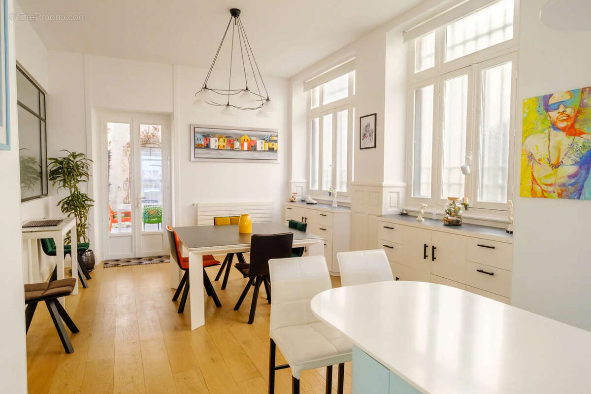 Appartement à LA ROCHELLE