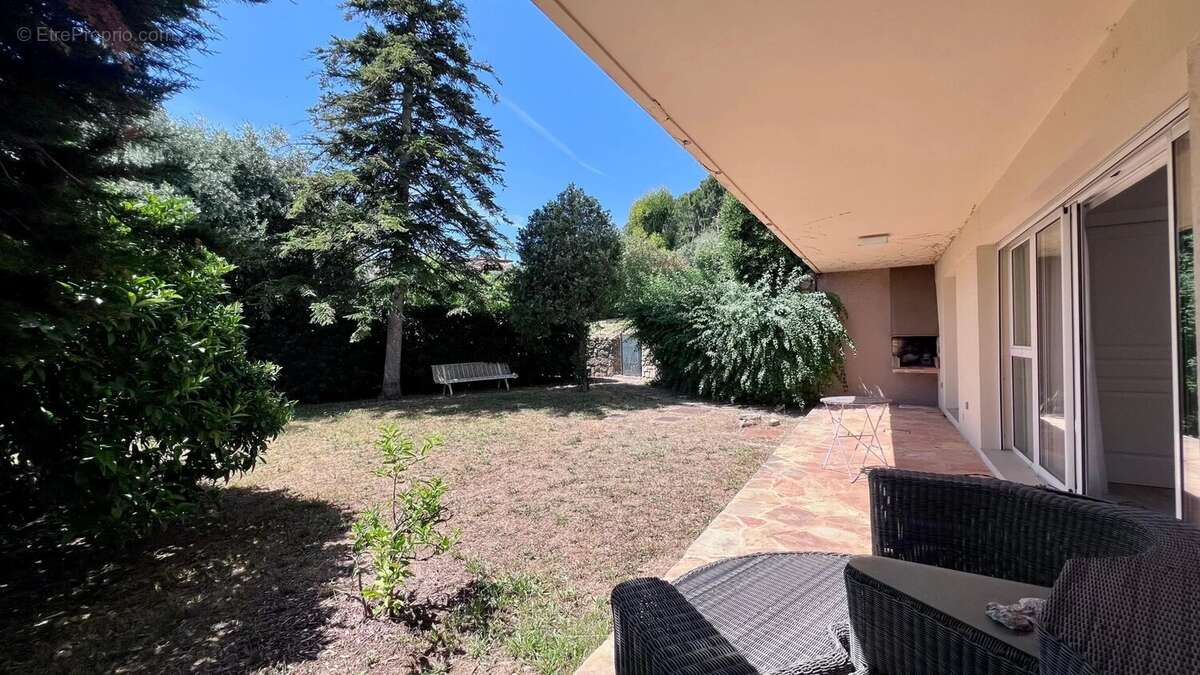 Maison à CANNES