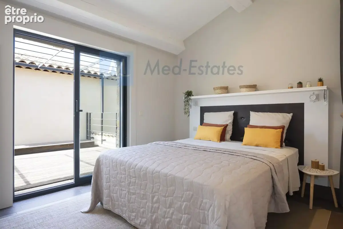 Grimaud - Appartement d'exception avec piscine au pied du village de grimaud - photo 11