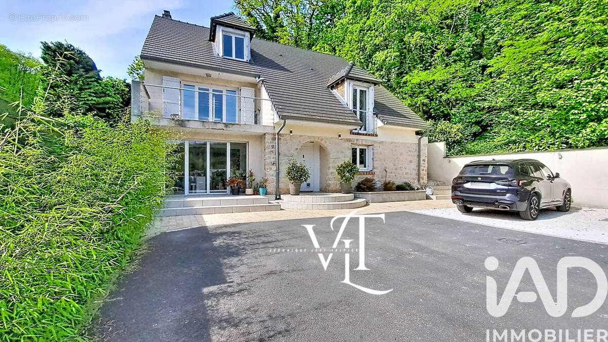 Photo 1 - Maison à BIEVRES