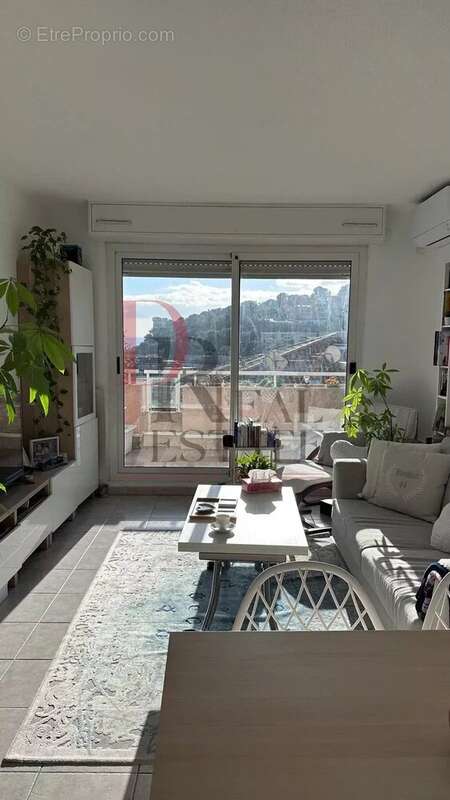 Appartement à ROQUEBRUNE-CAP-MARTIN