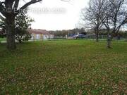 Terrain à VERNEUIL-SUR-VIENNE