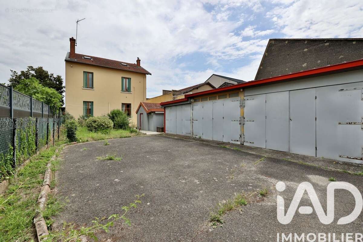 Photo 7 - Maison à VILLEURBANNE