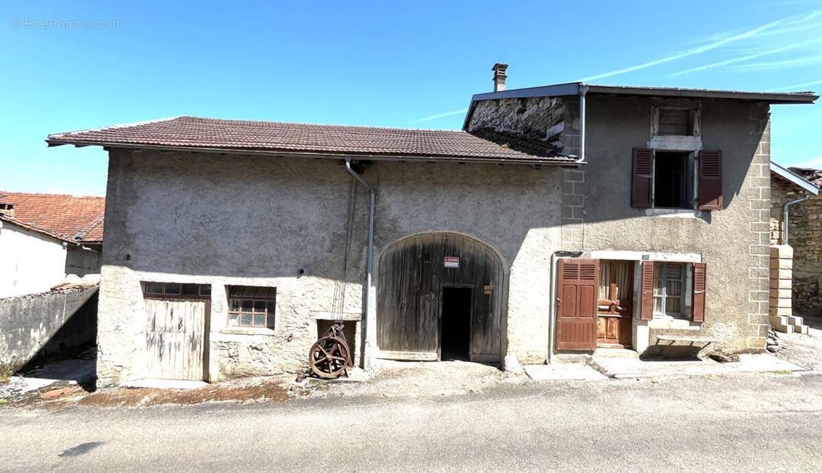 Maison à LAINS