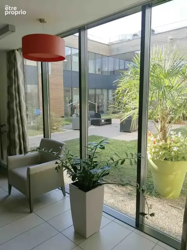 INVESTISSEMENT LOCATIF  Macon  Résidence Seniors Residence Camille Claudel - 8,69% de rentabilité - photo 7