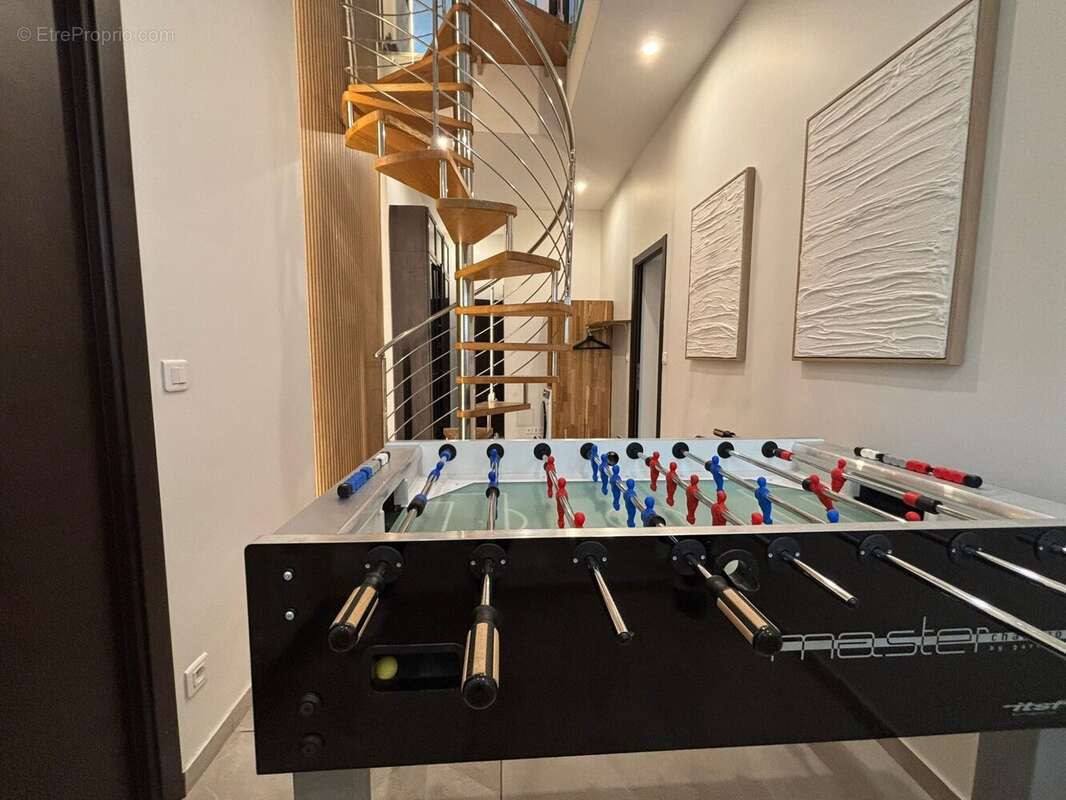 Appartement à FONTAINE
