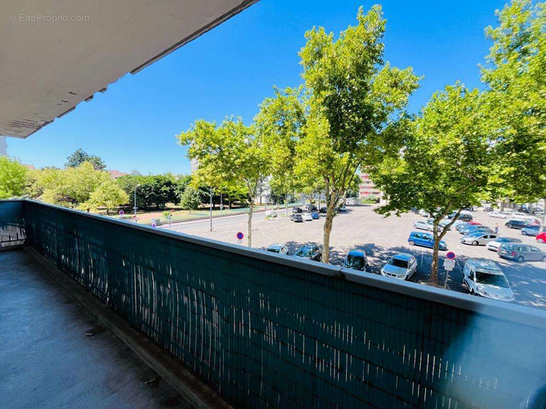 Appartement à VILLEURBANNE