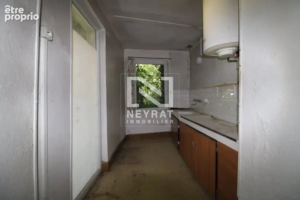 Maison 3 chambres, grange, dépendances et jardin clos - photo 12