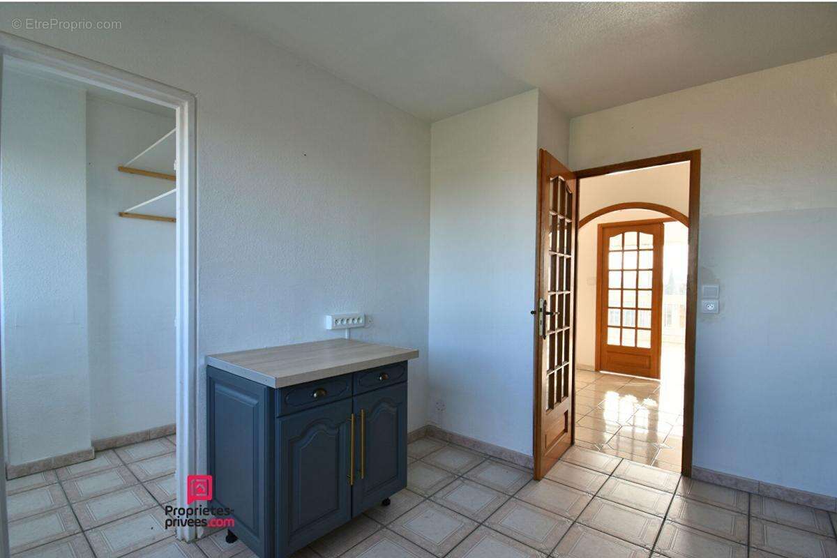 Appartement à SAINTE-FOY-LES-LYON