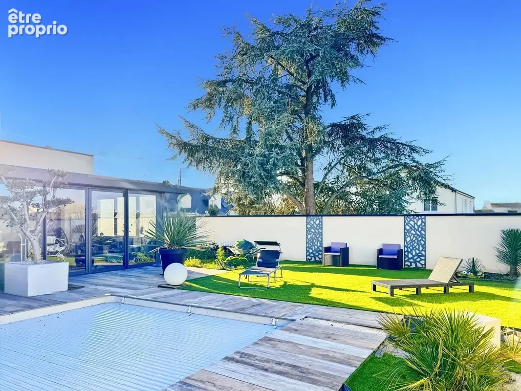 Maison d’architecte contemporaine connectée BBC 188 m² avec prestations d'exception sur parcelle de 750 m² avec piscine - photo 8