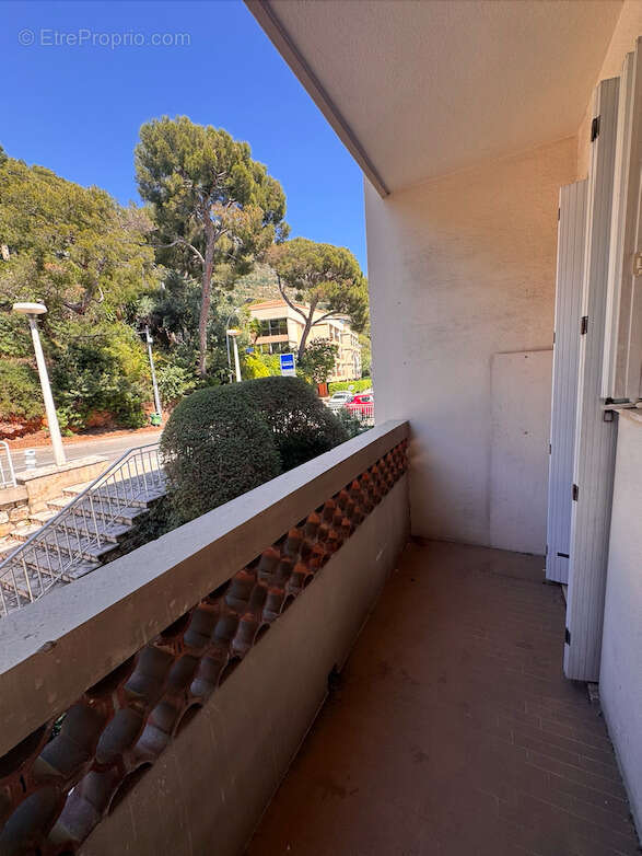 Appartement à CAP-D'AIL