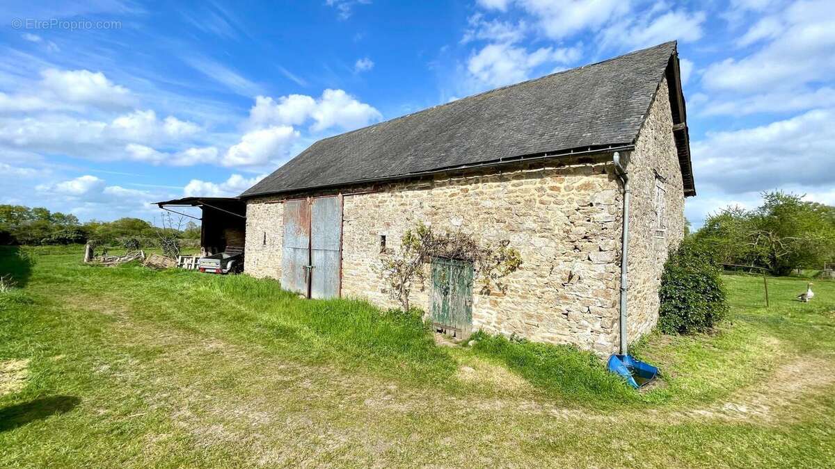 Photo 2 - Maison à ARON