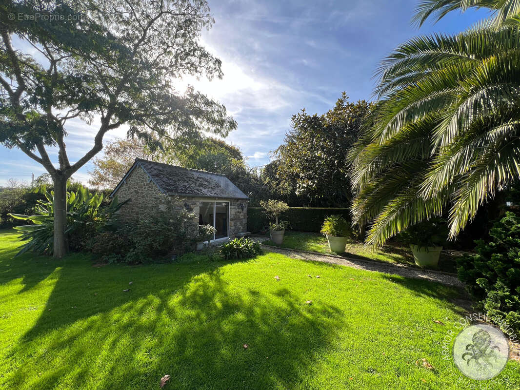 Maison à PLESSIX-BALISSON