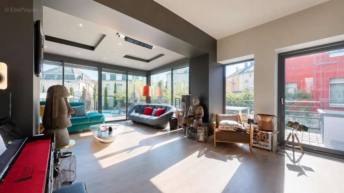 Maison de 9 pièces de 243 m² à Thionville - photo 4