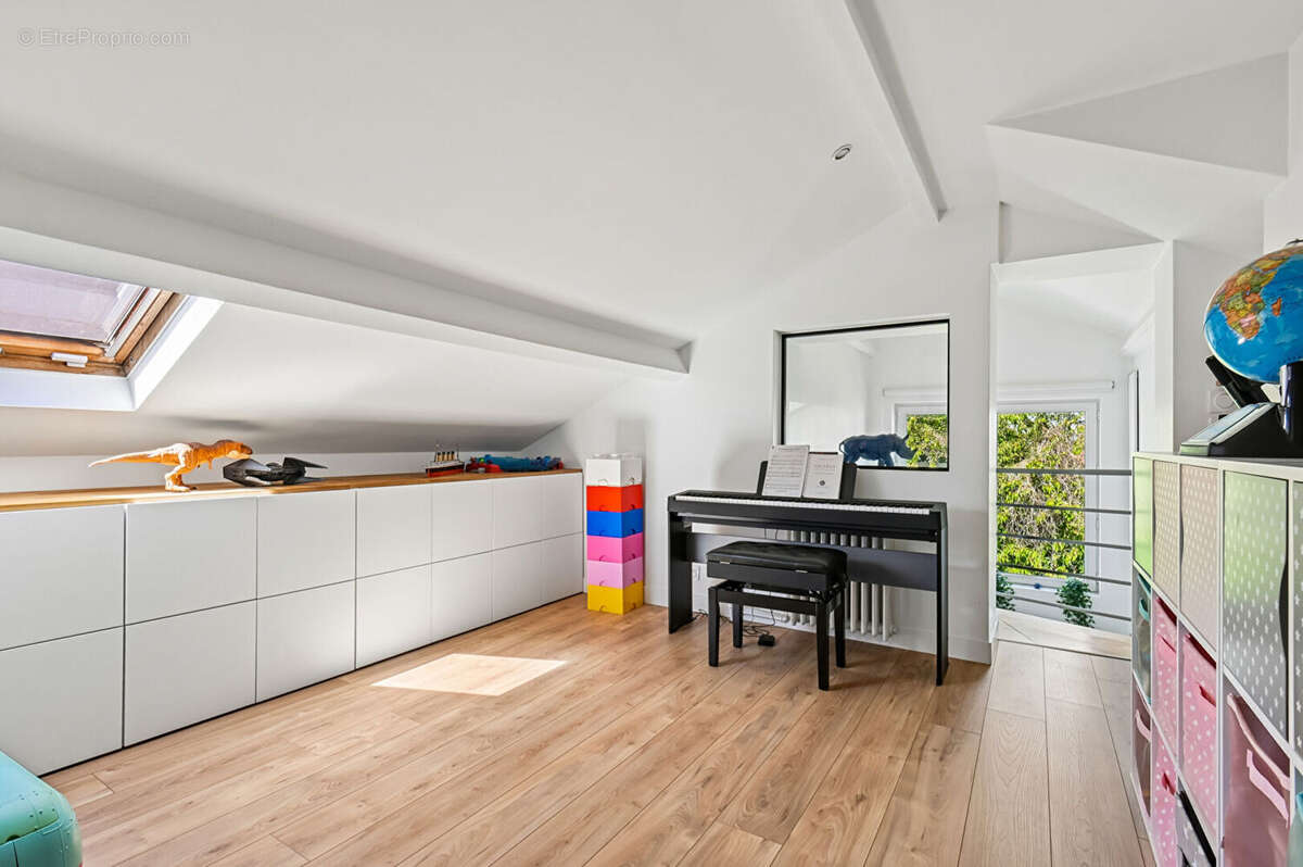 Maison à NANTERRE