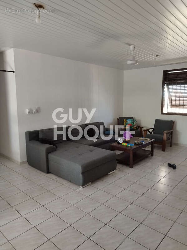 Maison à SAINT-LAURENT-DU-MARONI