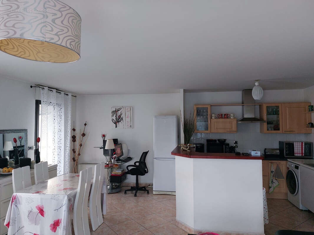 Appartement à HYERES
