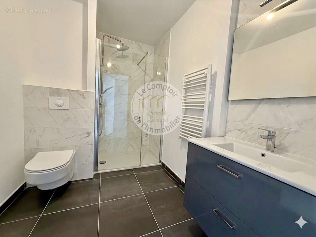 Appartement à MARSEILLE-9E