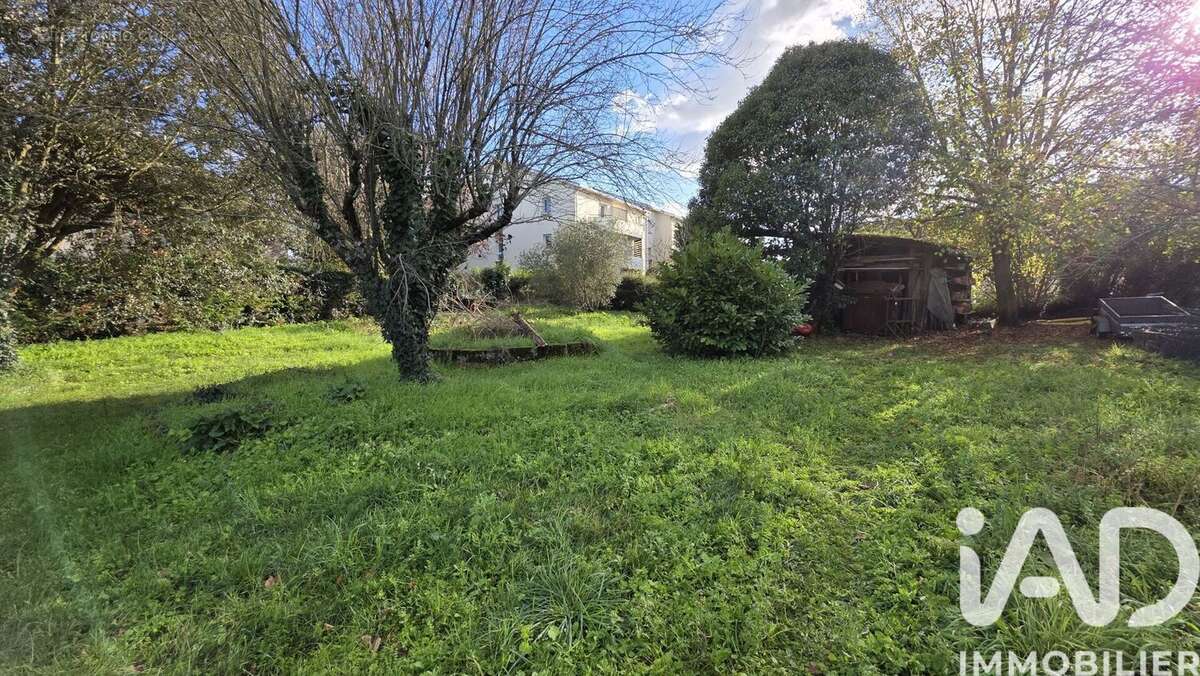 Photo 7 - Terrain à BLAYE