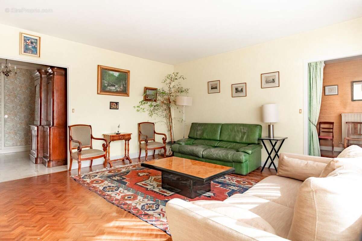 Photo 2 - Appartement à VERSAILLES