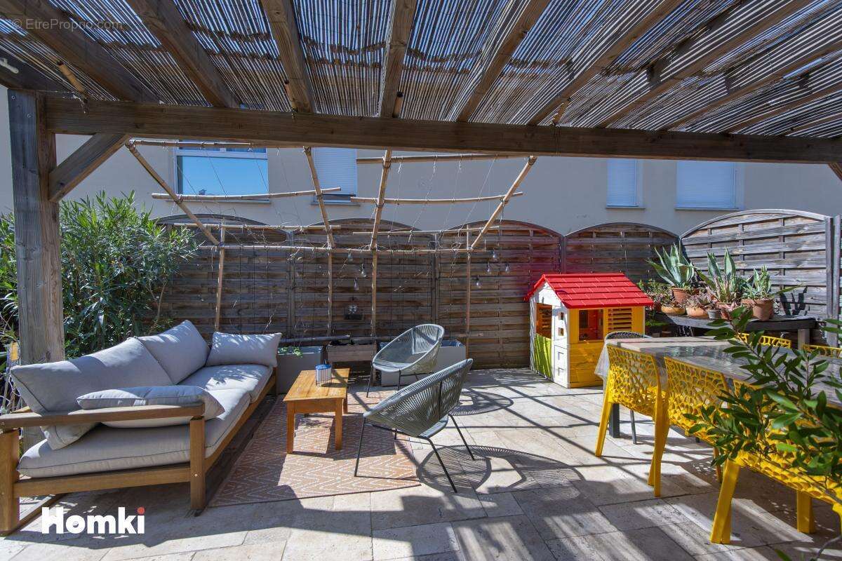 Appartement à LANCON-PROVENCE