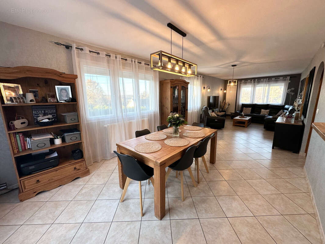 Maison à GRAND-COURONNE