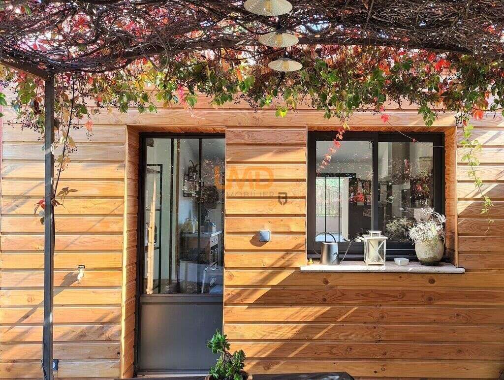 Maison à VEDENE